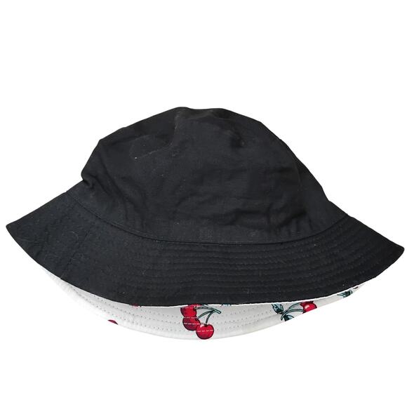 Reversible Cherries and Black 100% Cotton NWOT Bucket Hat - Picture 2 of 4
